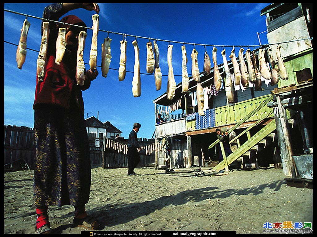 Gyzylsuw island, Turkmenistan.jpg