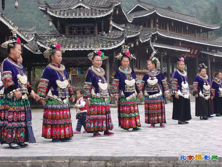 苗寨祭祀活动 (4).jpg