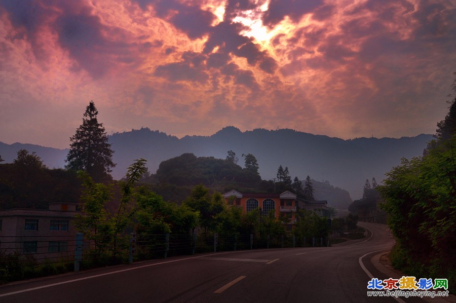 雷山的早晨.jpg