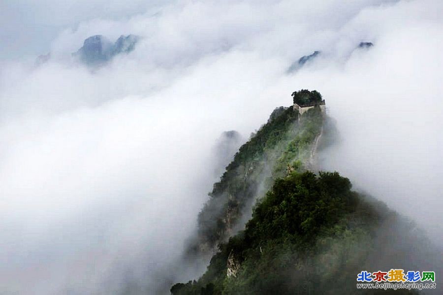 大雨中的箭扣