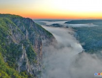 黑龙江逊克风光半拉山《秋色》